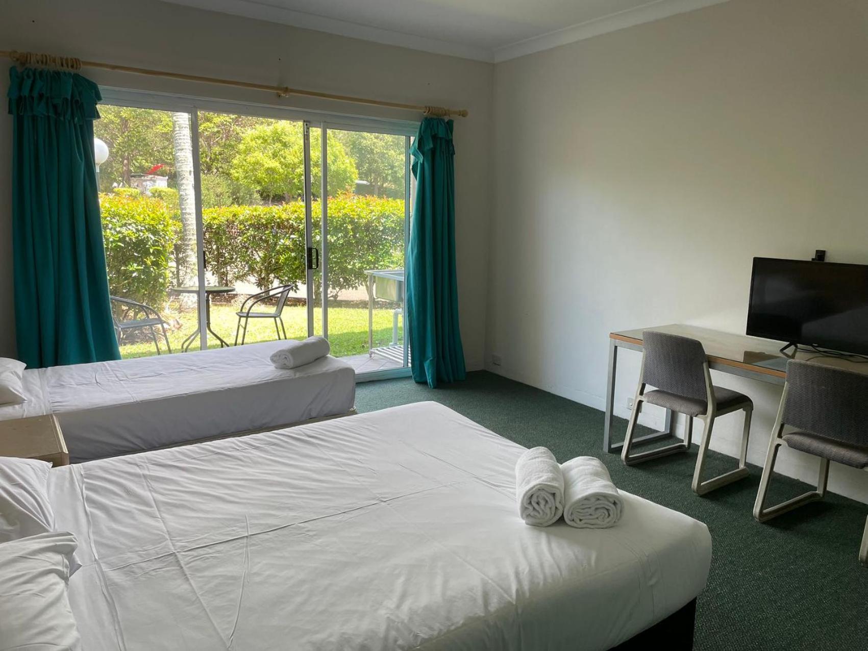 Seaside Garden Retreat Accommodation Wamberal Esterno foto