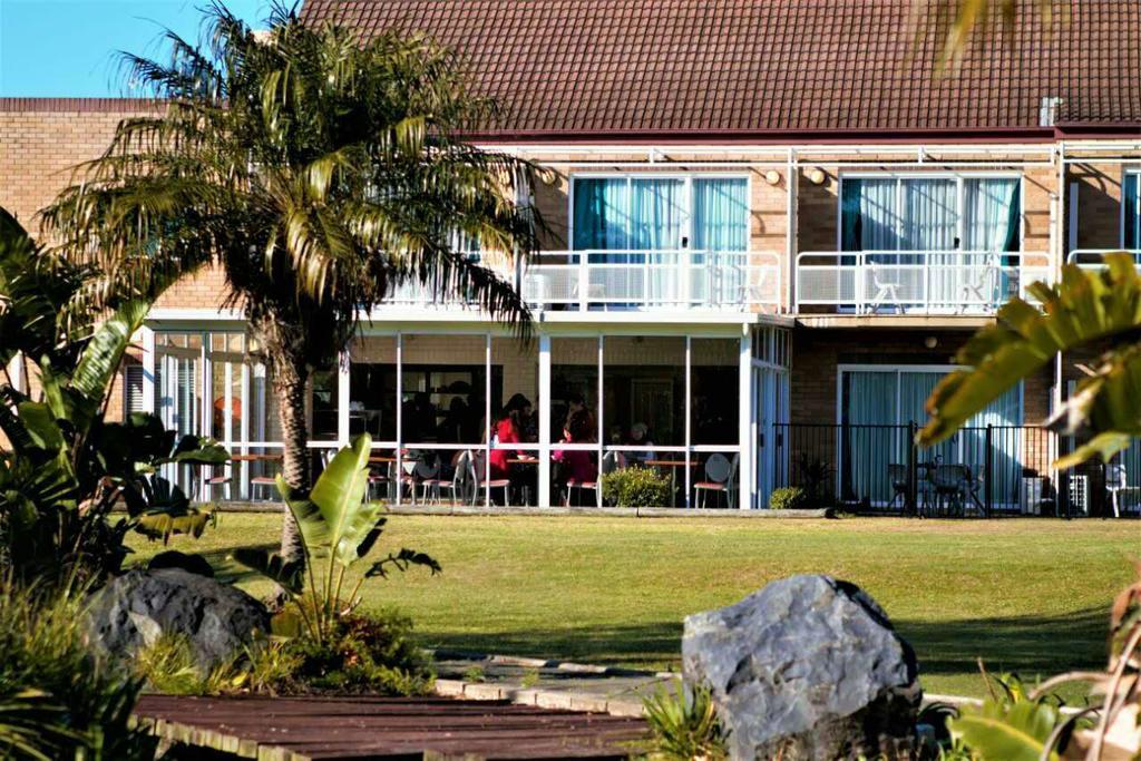 Seaside Garden Retreat Accommodation Wamberal Esterno foto
